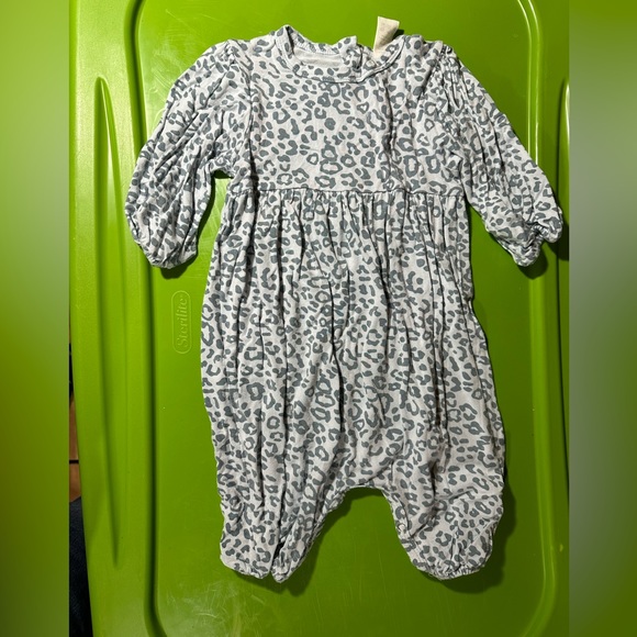 kate quinn Other - Romper